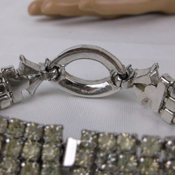 1940s Designer High End Quality Rhinestone Bracelet 7” - Picture 4 of 5